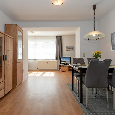 Haus Wenden 1 Apartment *